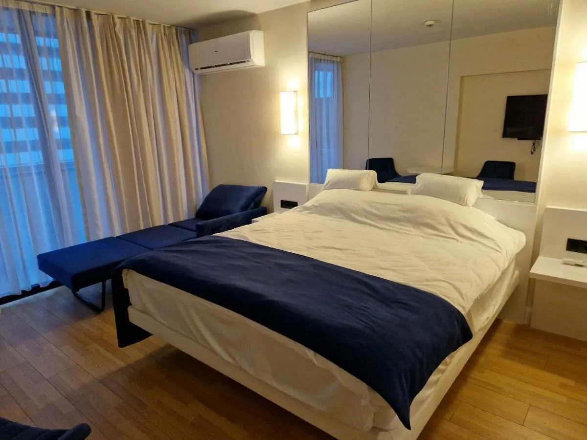 Orbi City - Seafront Aparthotel. Batumi